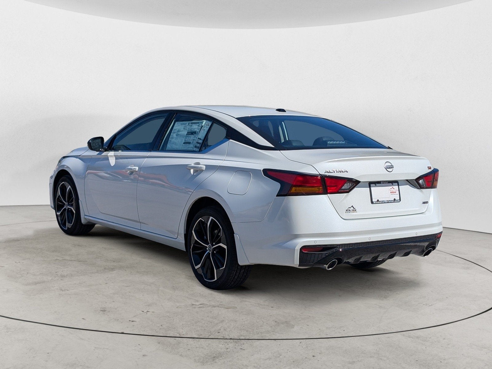 2026 Nissan Altima SR