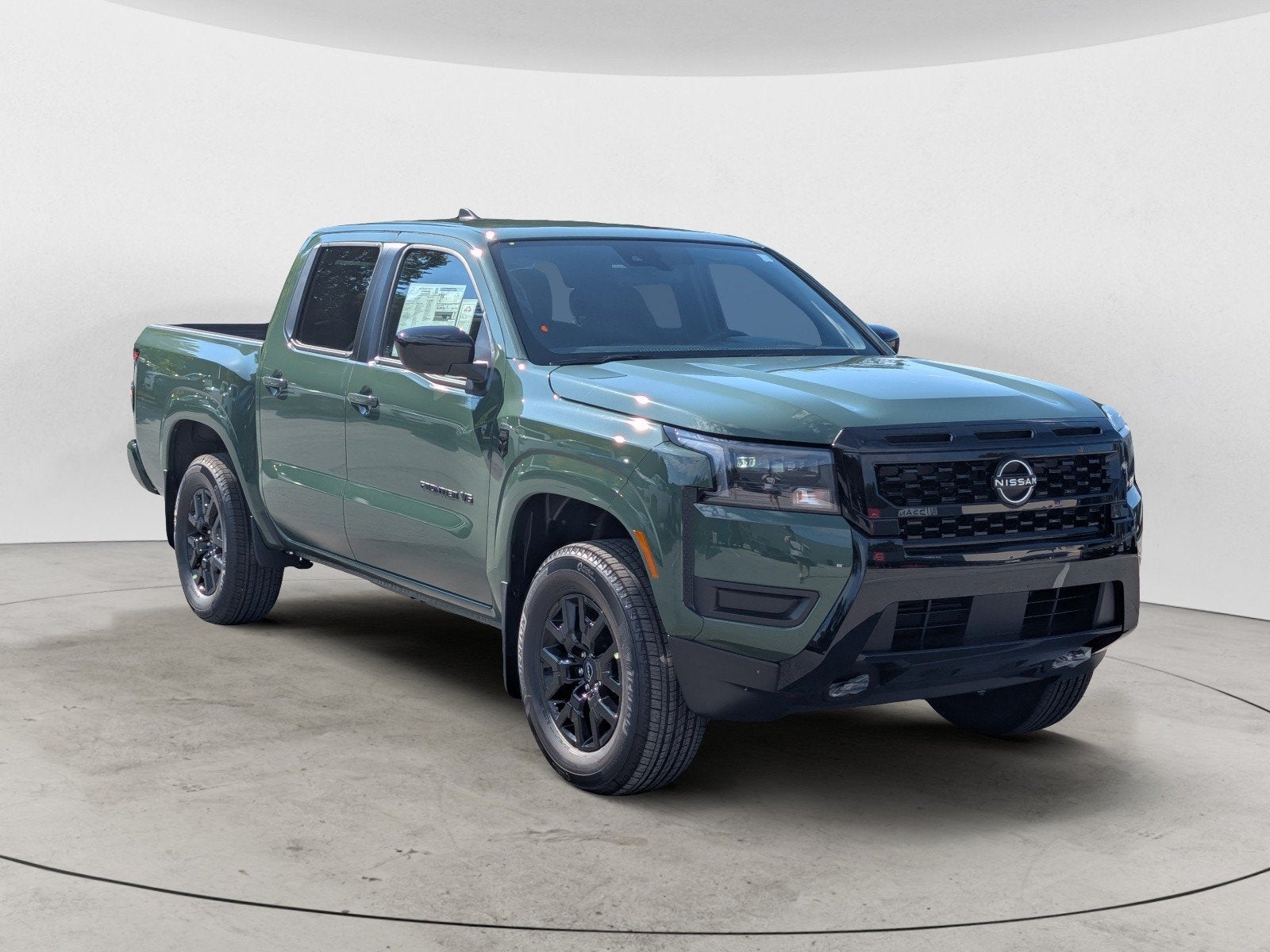 2027 Nissan Frontier SV