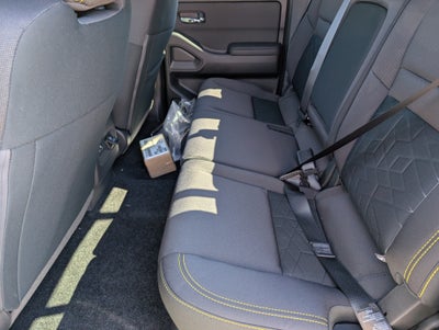 2027 Nissan Frontier Crew Cab SV