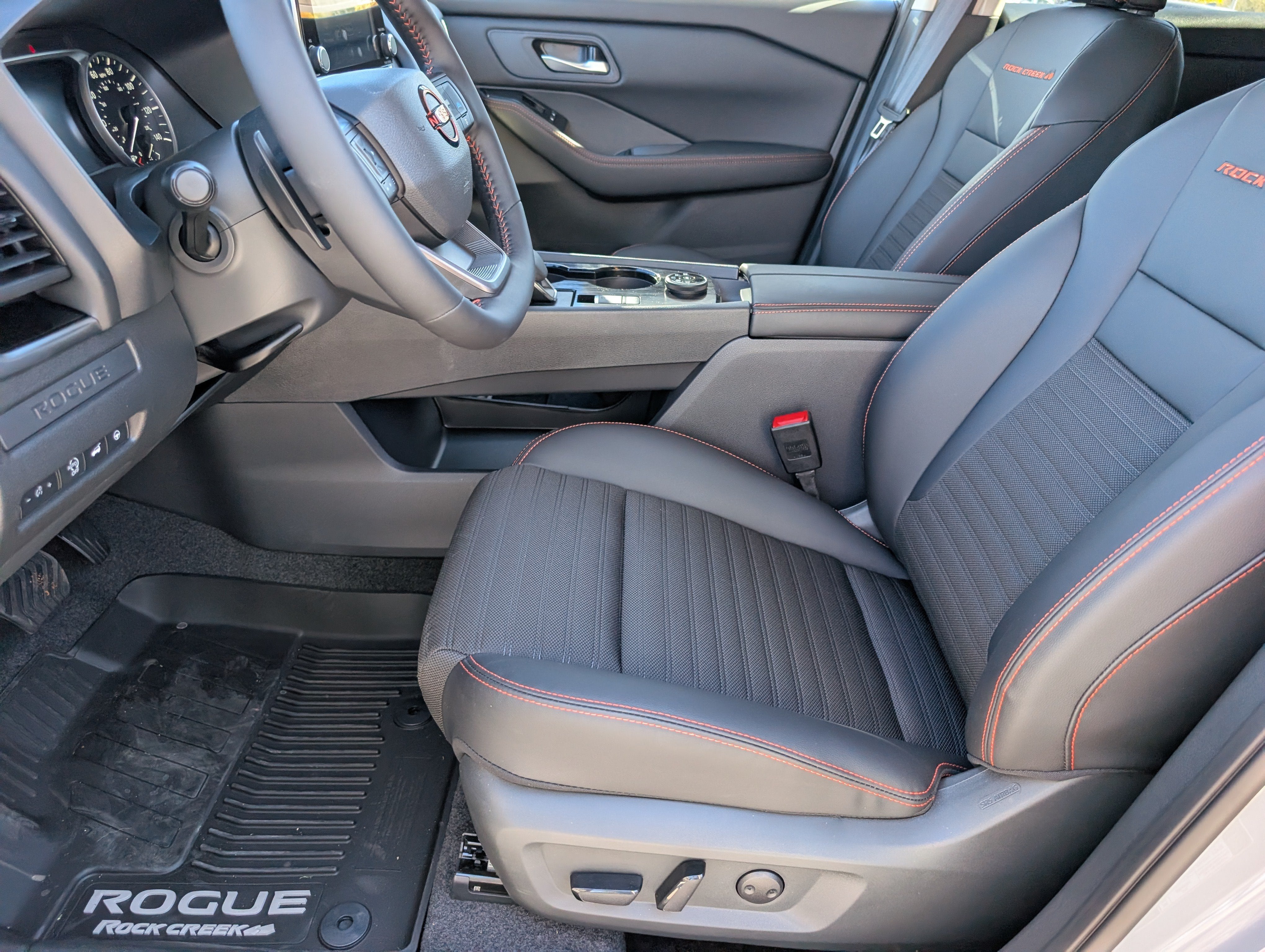 2026 Nissan Rogue Rock Creek®